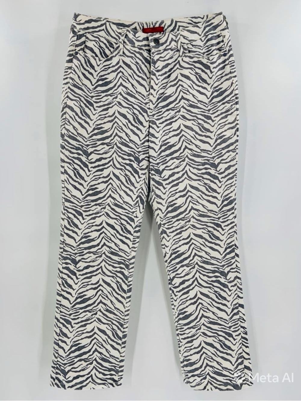 Jennifer Lopez Zebra Print Mid Rise Cuff Jeans Size 8